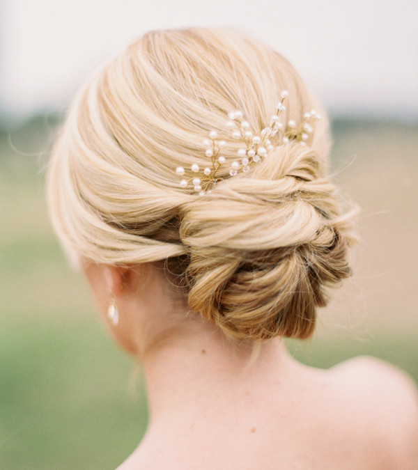 The TOP Updo Wedding Hairstyles!